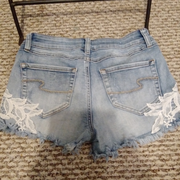 Denim shorts - Picture 2 of 2